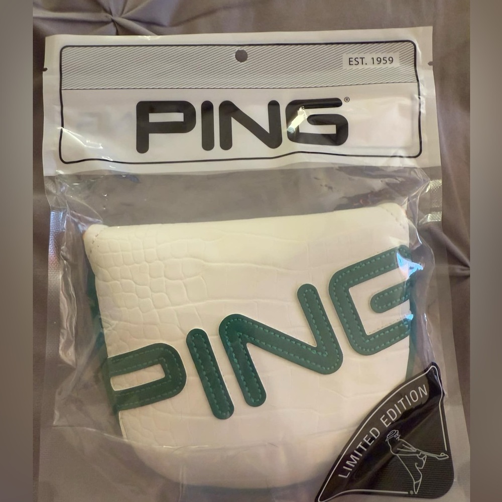 PING Limited Edition White and Green Putter Cover